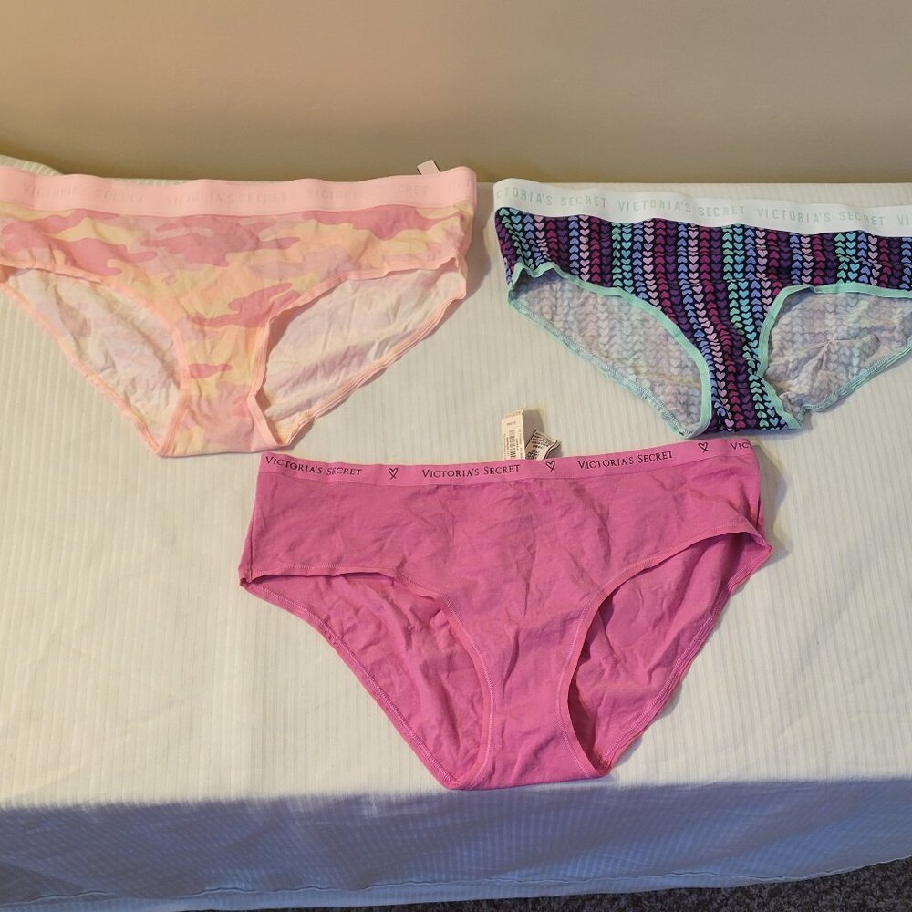 Victoria's Secret 3 Pairs Logo Cotton Hiphugger Hipster Panties Women's XL